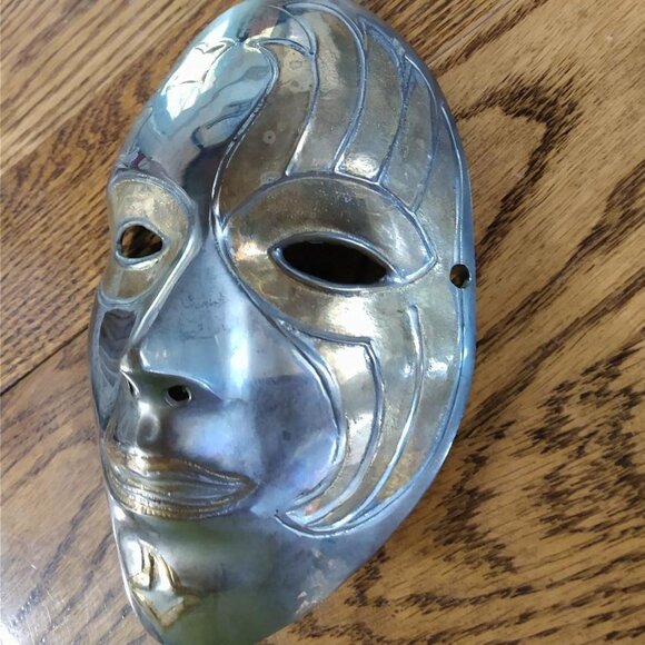 Vintage Brass Mask - Made in India - Picture 7 of 8
